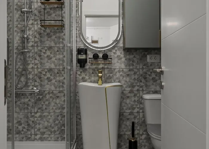 Near By Hockey Arena Apartament Bucureşti